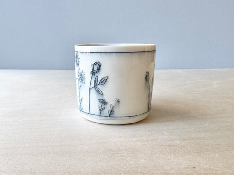 Flowers Mug (8 oz)